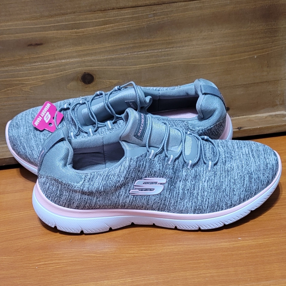 Skechers Summit Quick Getaway In Gray/Pink  Memory Foam Sneakers
